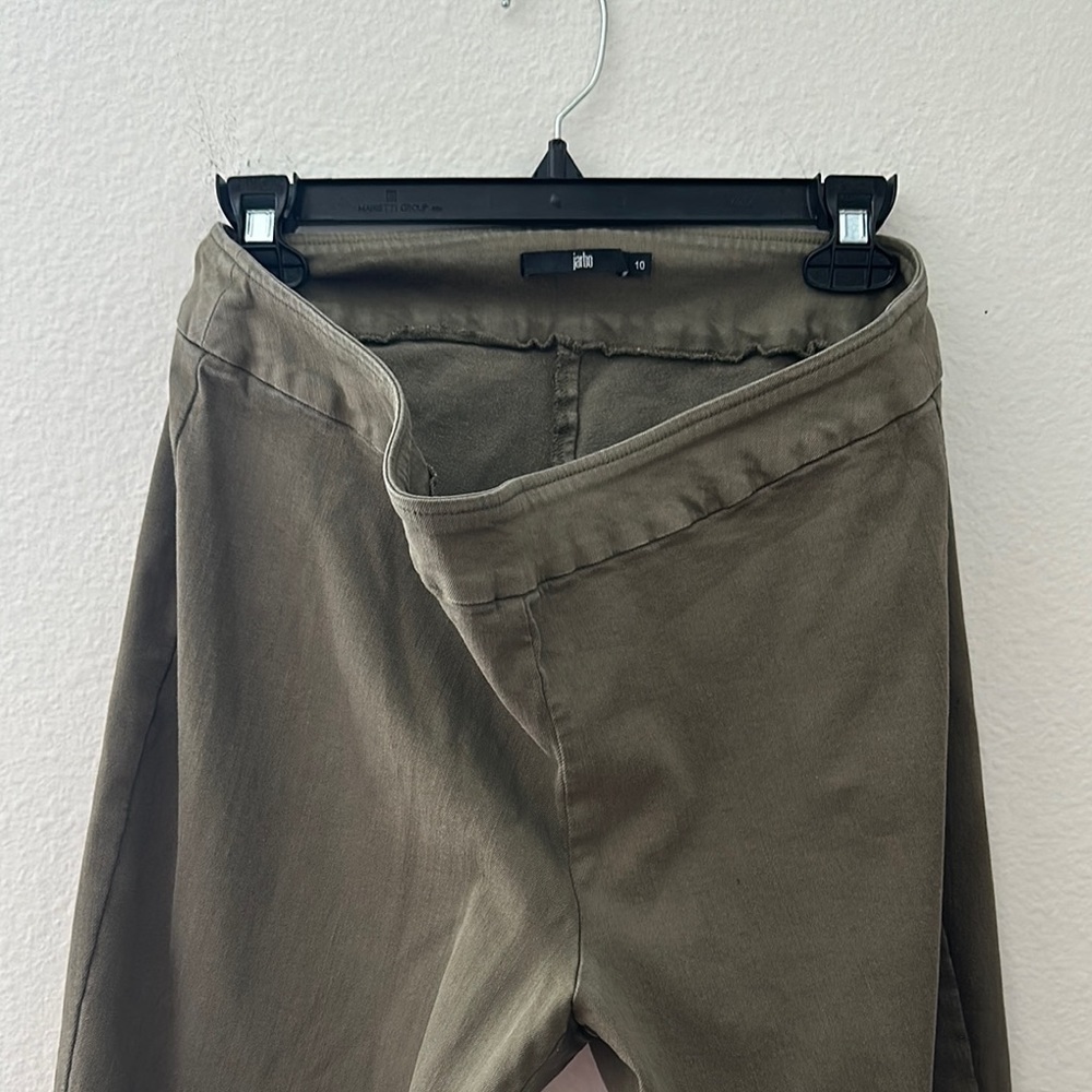 Women’s jarbo Olive Pants